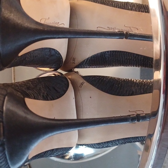 Imagine by Vince Camuto Slate pleated satin luxury dorsal heels size 10 - Picture 4 of 9